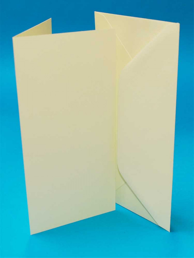 Pack of 25 7″x10″ Blank Cards & Envelopes White Clark Craft Products