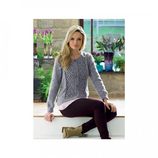 James C. Brett Pattern JB429