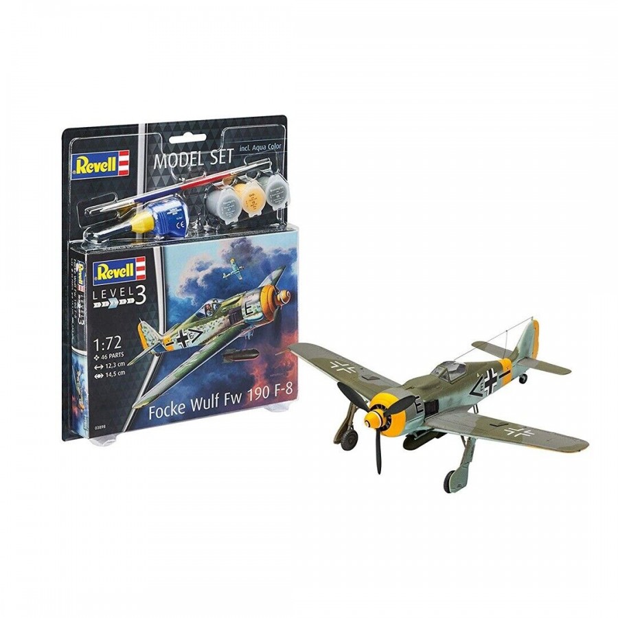 Focke-Wulf Fw 190 F-8 (-5871)  Flugzeuge