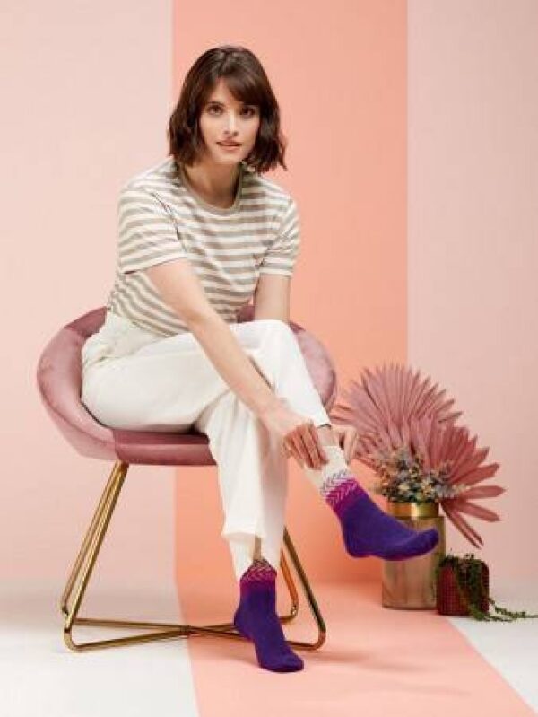 West Yorkshire Spinners Happy Feet Sock Knitting Pattern Book - Image 4
