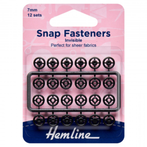 Hemline Sew-On Plastic Snap Fasteners - Black 7mm