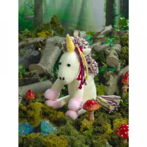 James C. Brett Pattern JB679