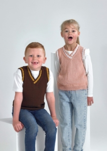 James.C.Brett Intermediate Knit - JB942