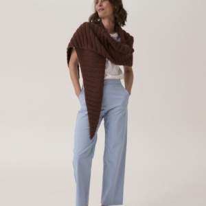 Sirdar Knitted Shawl Pattern 10919
