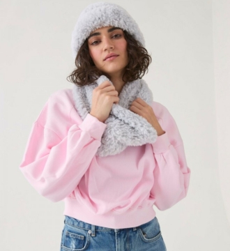 Sirdar Fluffy Snood & Hat Knitting Pattern