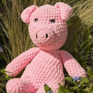 James C Brett Crochet Pattern JB937 Petunia Pig