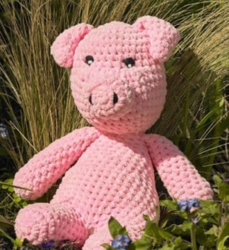 James C Brett Crochet Pattern JB937 Petunia Pig