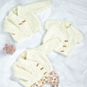 James.C.Brett Intermediate Knit - JB947