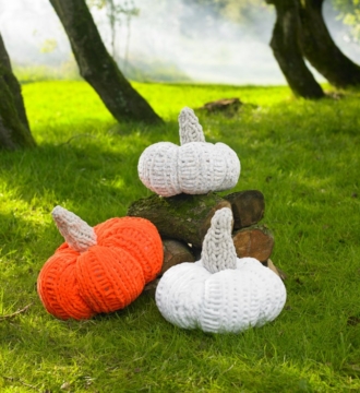 James.C.Brett Intermediate Knit - JB953
