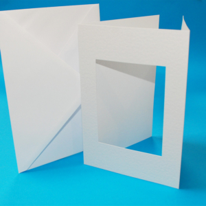 A5 Trifold White Cards & Envelopes - Rectangular Aperture - Pack of 10
