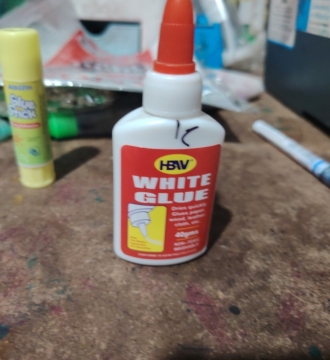 Glue White